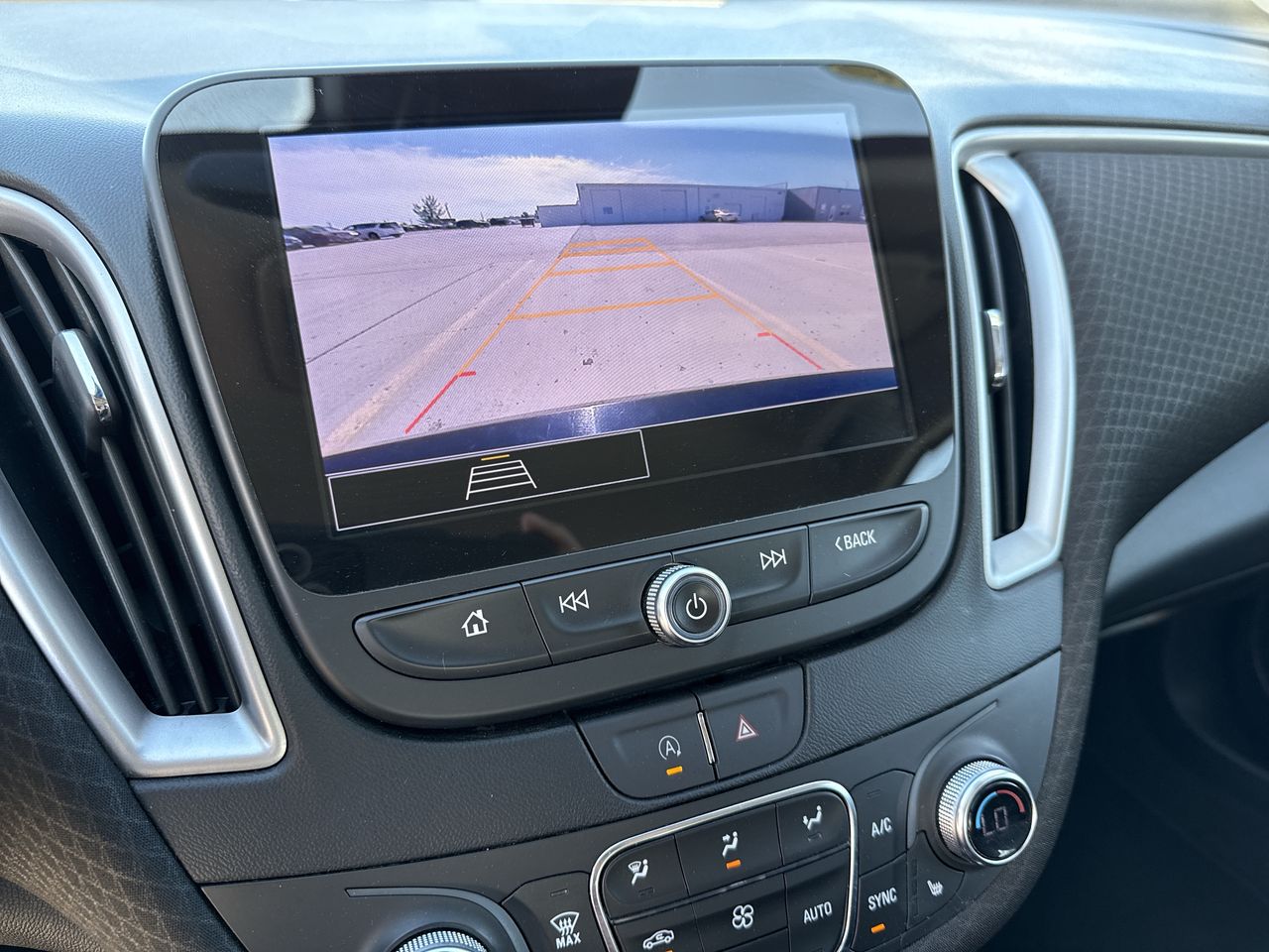 2025 Chevrolet Malibu 1LT