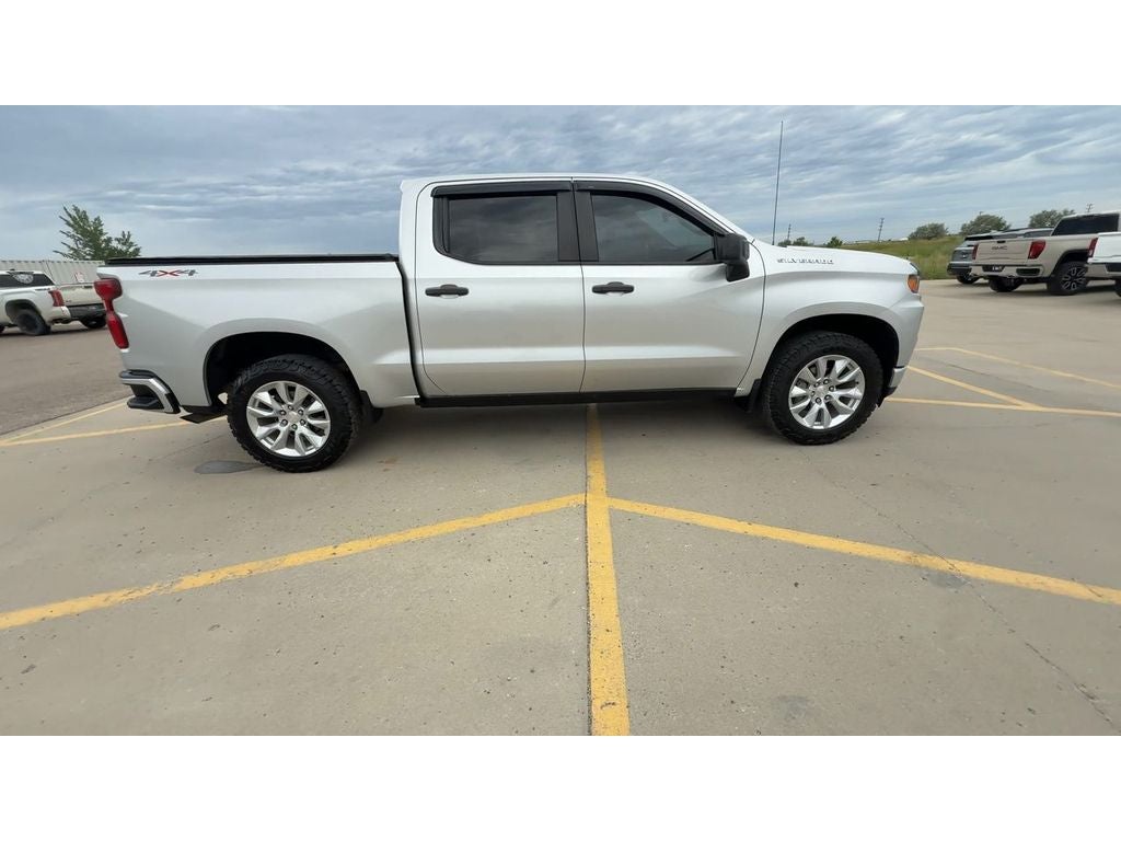 2022 Chevrolet Silverado 1500 LTD Custom