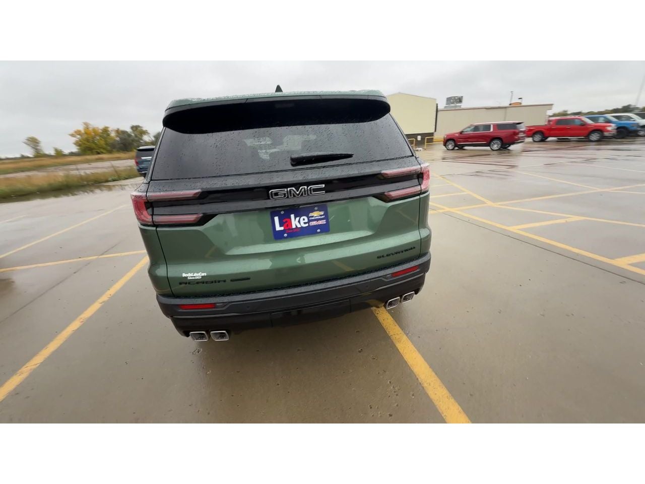 2027 GMC Acadia Elevation