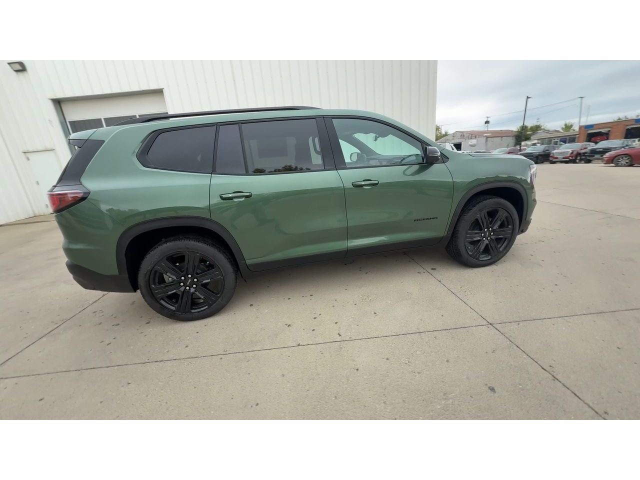 2027 GMC Acadia Elevation