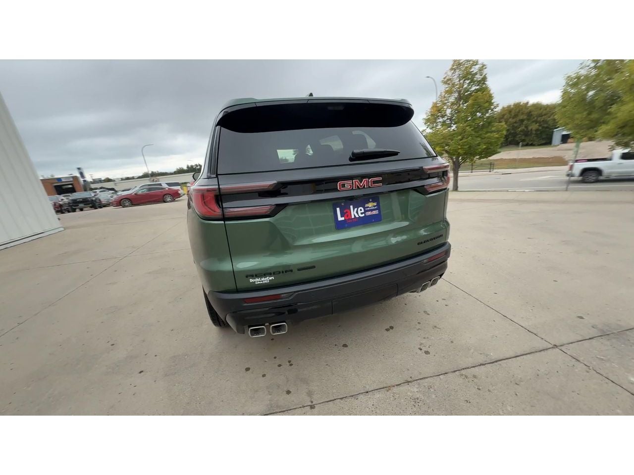 2027 GMC Acadia Elevation