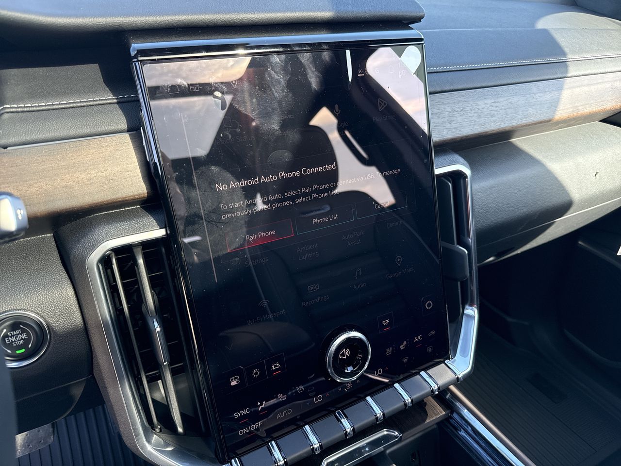 2027 GMC Acadia Denali Ultimate