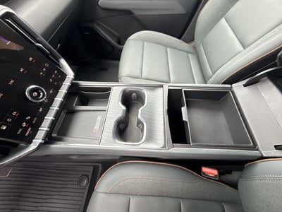 2025 GMC Acadia AT4