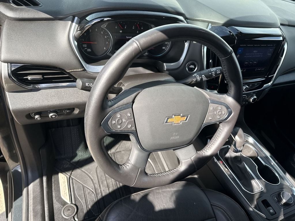 2021 Chevrolet Traverse LT Leather