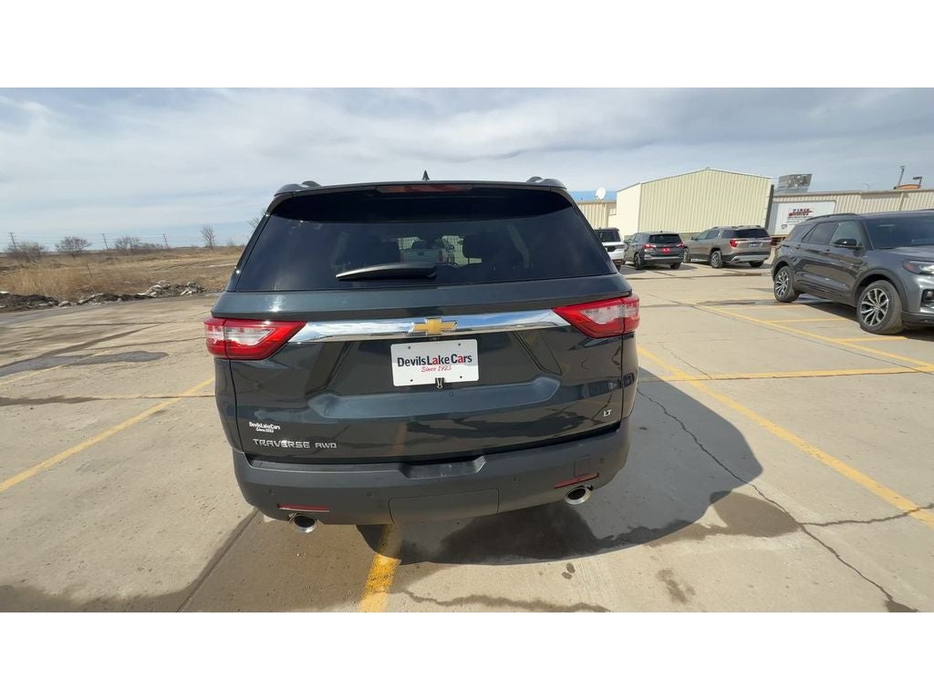 2021 Chevrolet Traverse LT Leather