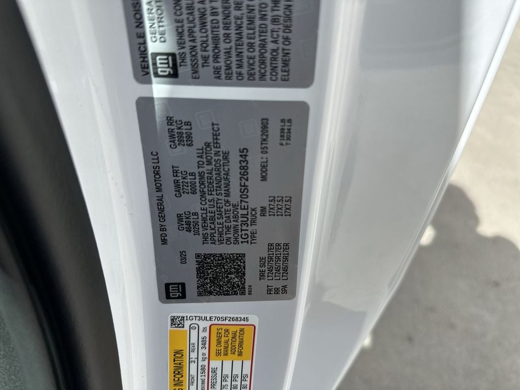 2025 GMC Sierra 2500 HD Pro