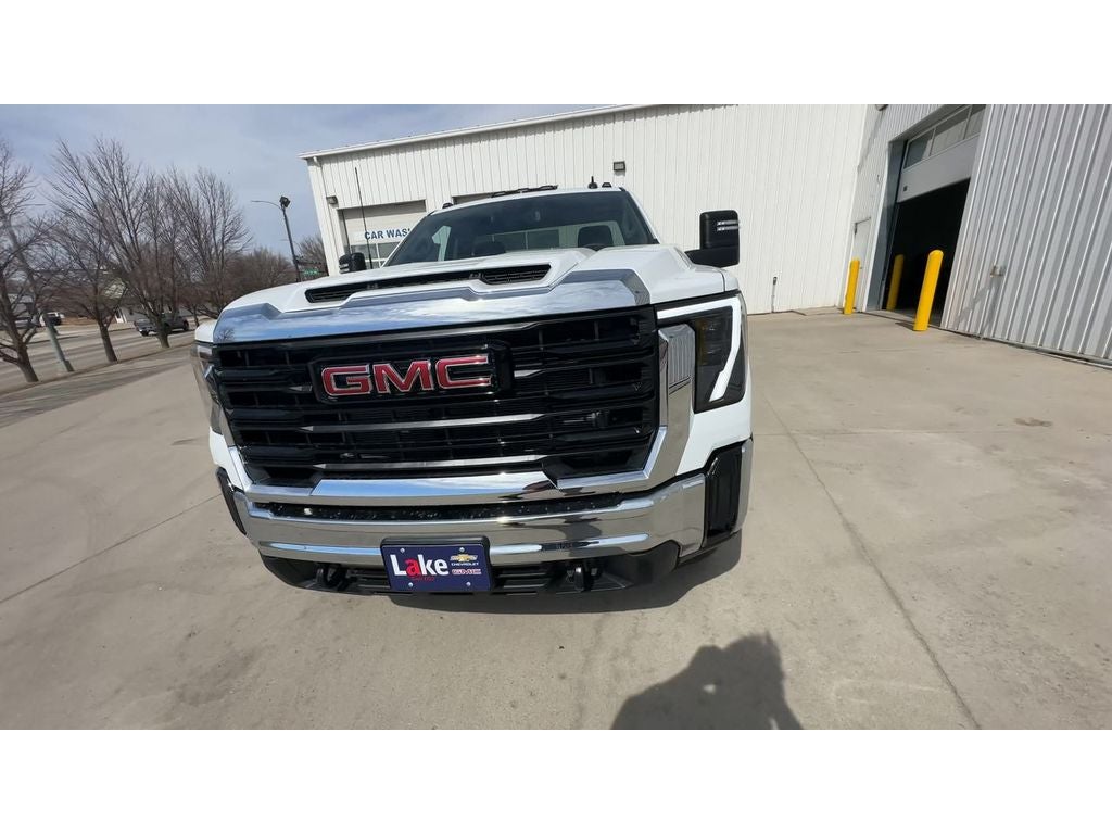 2025 GMC Sierra 2500 HD Pro