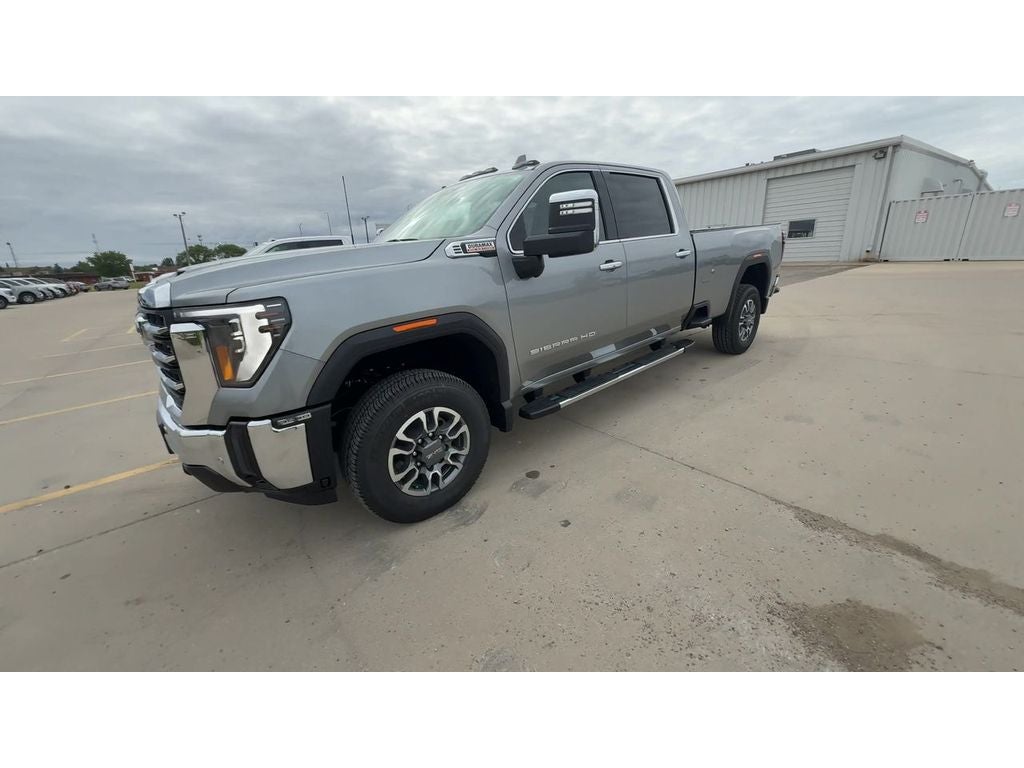 2026 GMC Sierra 3500 HD SLT