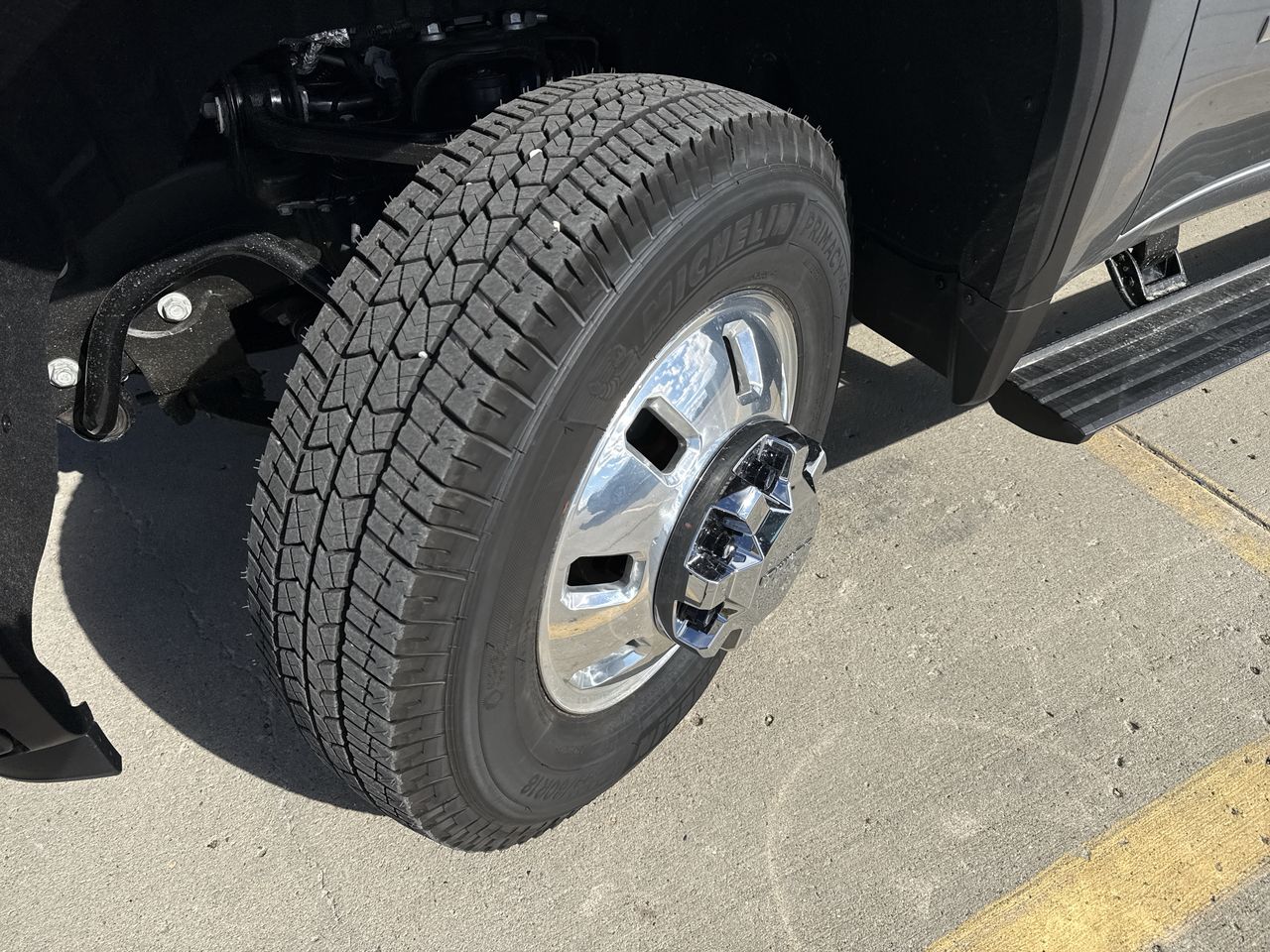 2026 GMC Sierra 3500 HD Denali Ultimate DRW