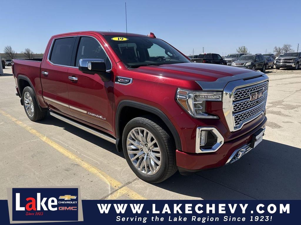 2019 GMC Sierra 4WD Crew Cab Short Box's photo
