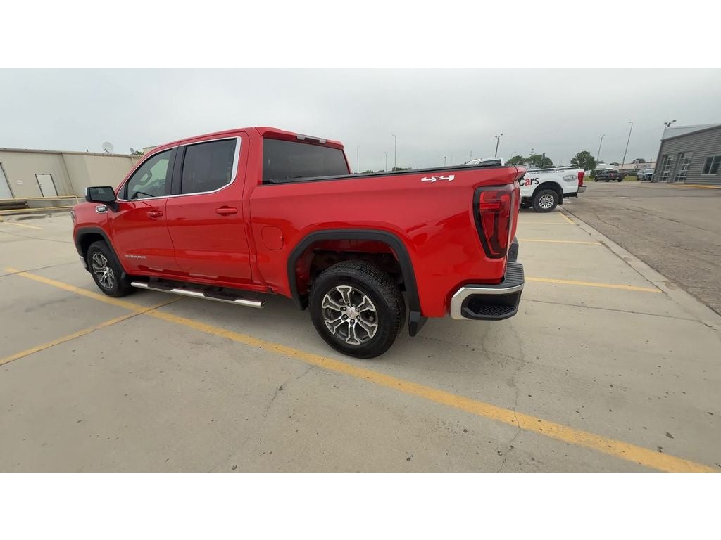 2023 GMC Sierra 1500 SLE