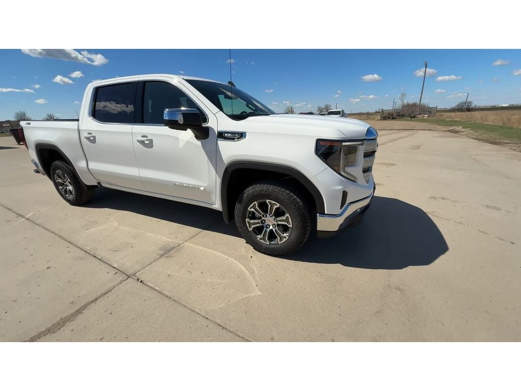 2026 GMC Sierra 1500 SLE