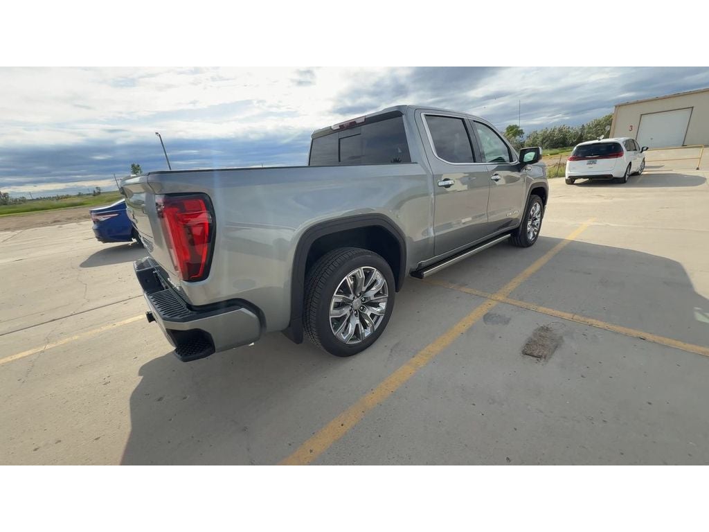 2026 GMC Sierra 1500 Denali - Photo 10