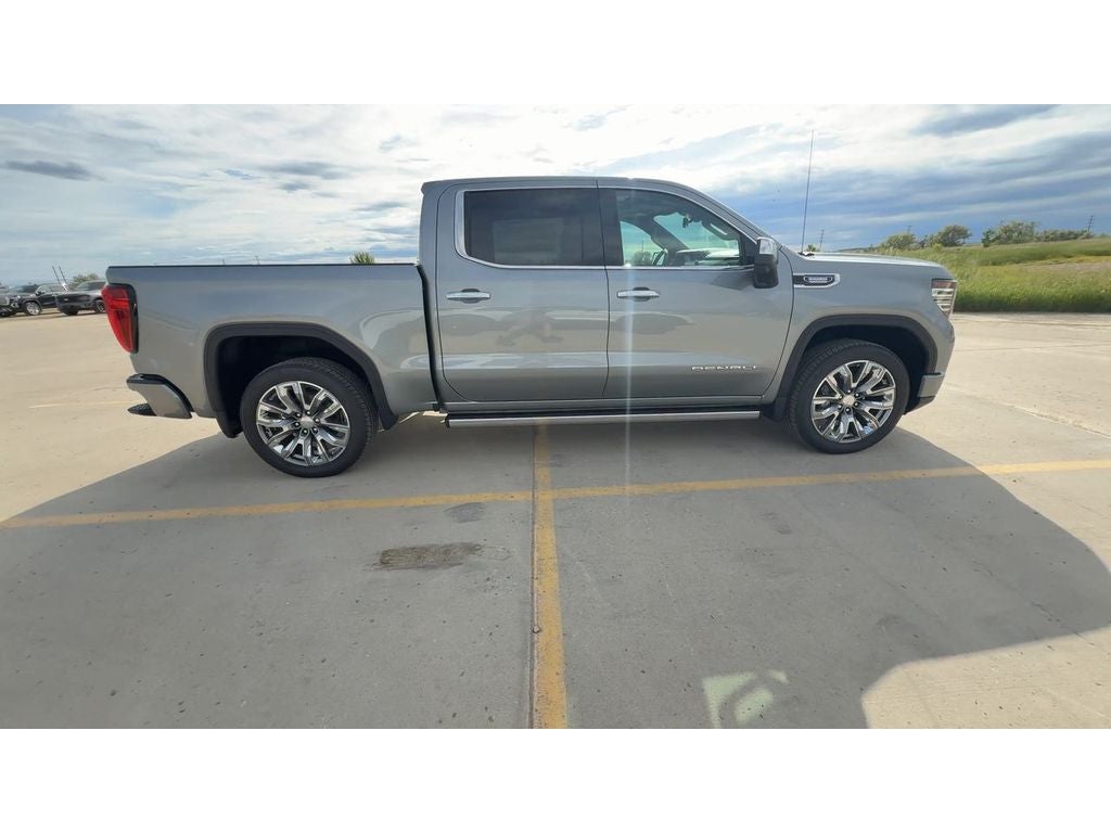 2026 GMC Sierra 1500 Denali - Photo 11