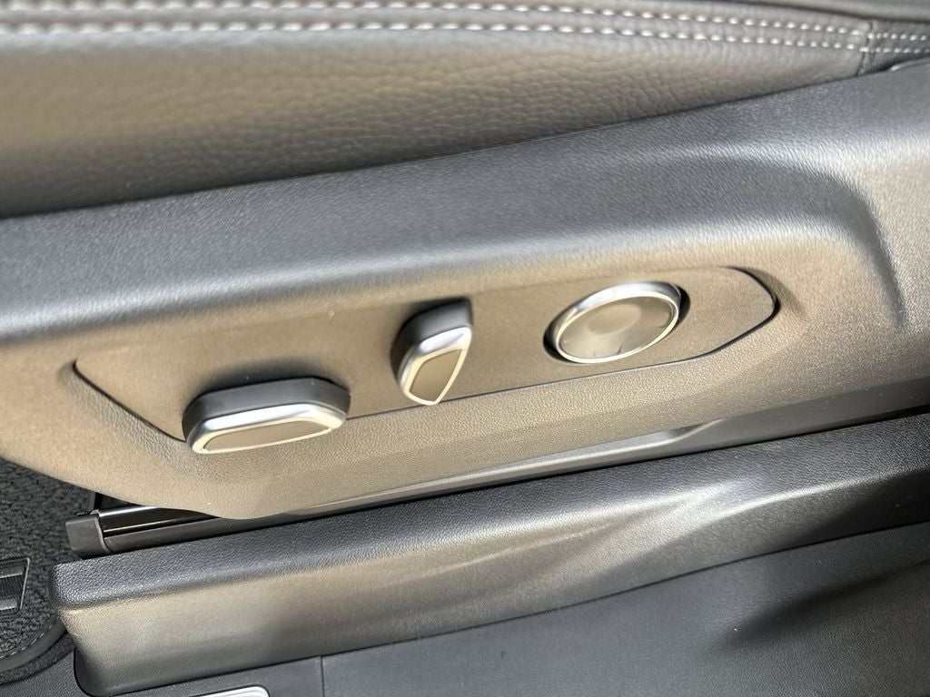 2026 GMC Sierra 1500 Denali - Photo 17