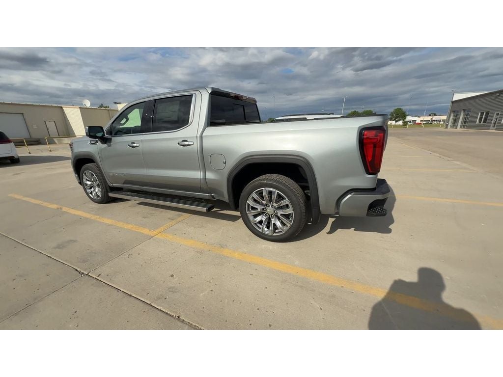 2026 GMC Sierra 1500 Denali - Photo 8