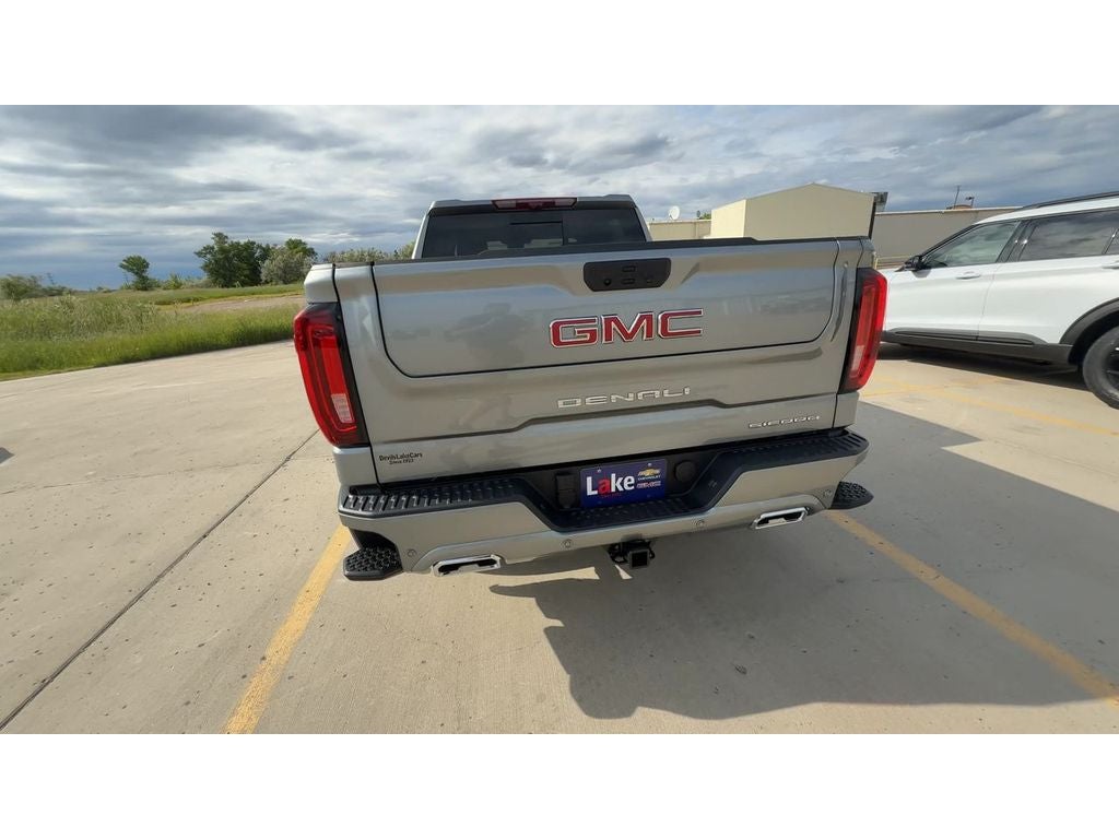 2026 GMC Sierra 1500 Denali - Photo 9