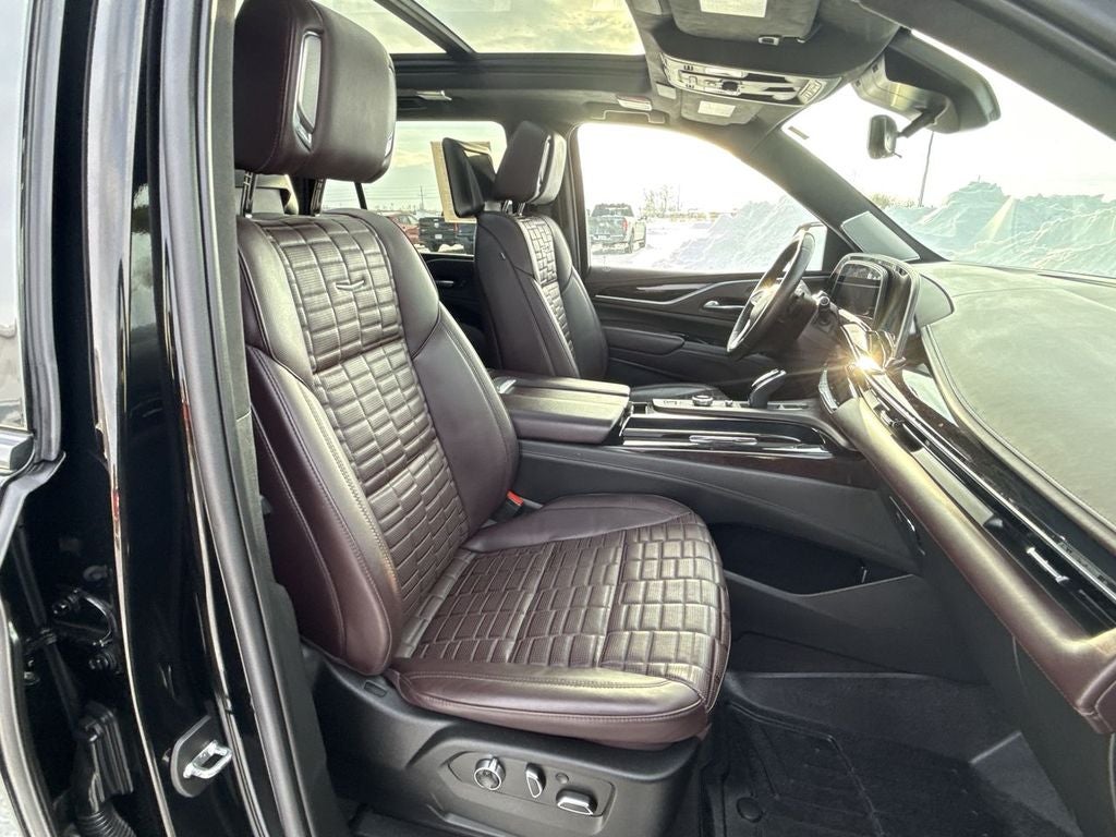 2022 Cadillac Escalade Sport Platinum