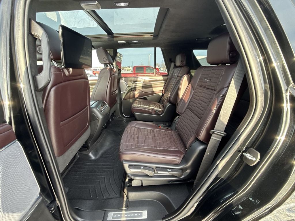 2022 Cadillac Escalade Sport Platinum