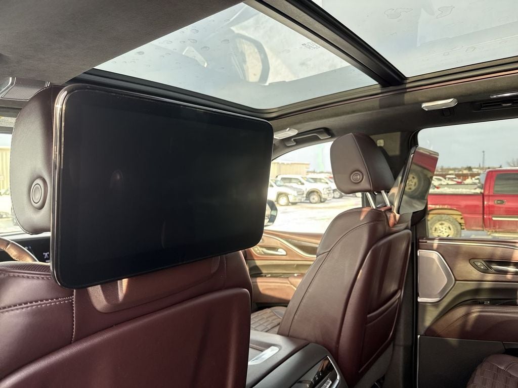 2022 Cadillac Escalade Sport Platinum