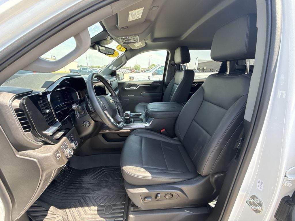 2024 Chevrolet Silverado 1500 LTZ