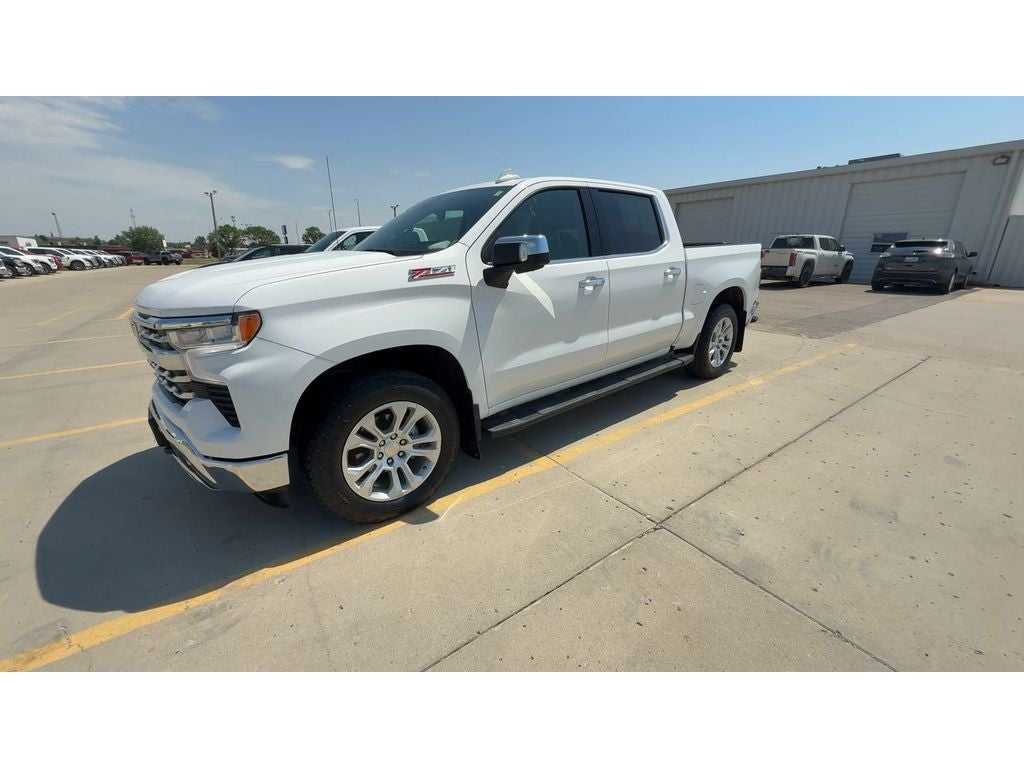 2024 Chevrolet Silverado 1500 LTZ