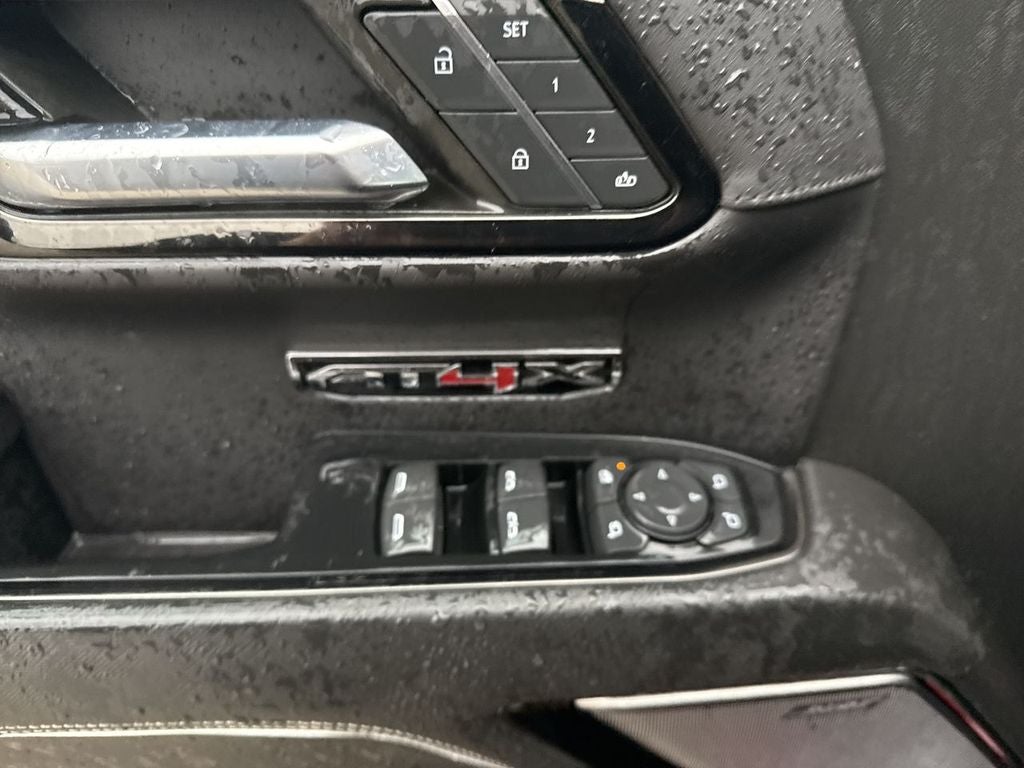 2023 GMC Sierra 1500 AT4X