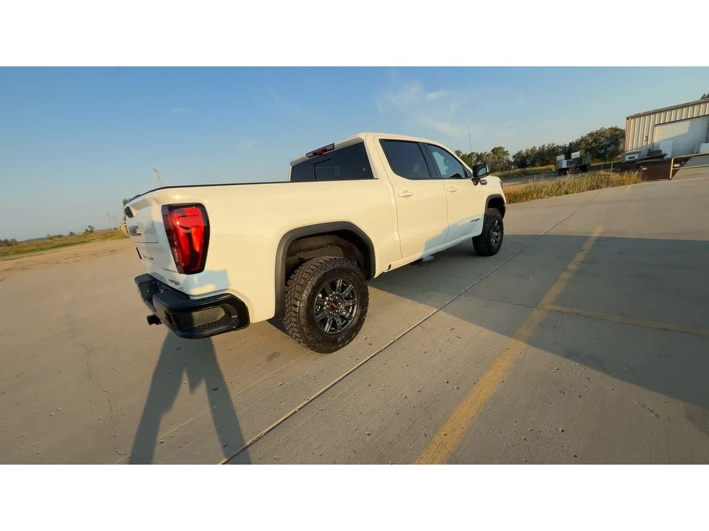 2026 GMC Sierra 1500 AT4X - Photo 10