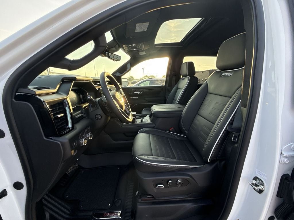 2026 GMC Sierra 1500 AT4X - Photo 16