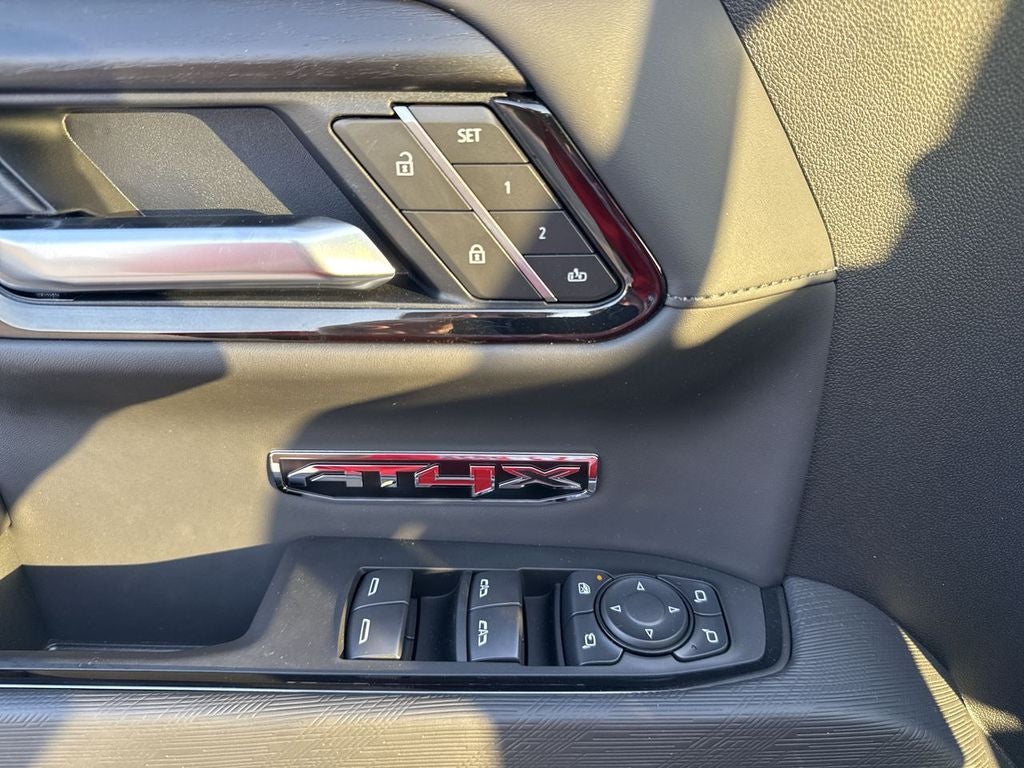 2026 GMC Sierra 1500 AT4X - Photo 18
